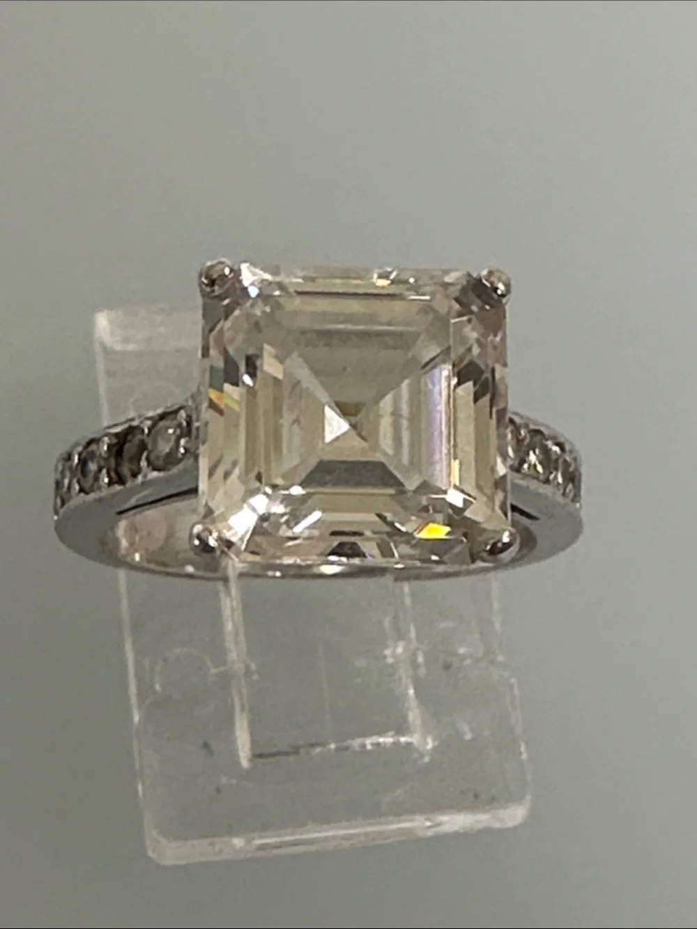 925 Sterling Silver elegant square